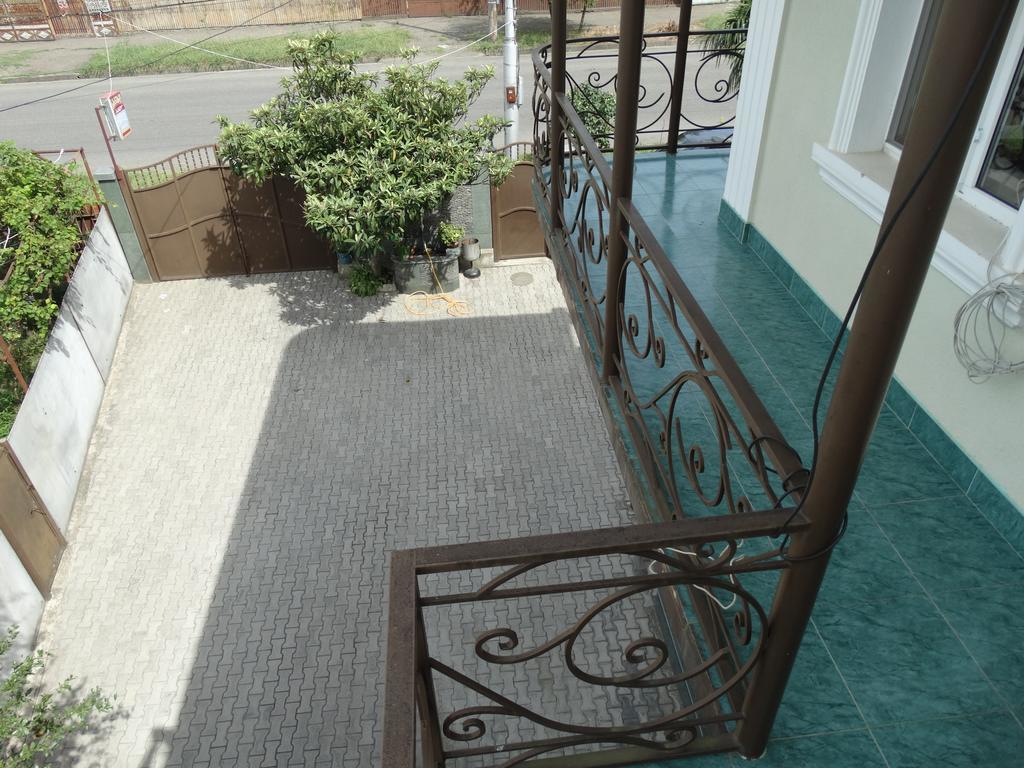 Hotel Sano Kutaisi Exterior photo